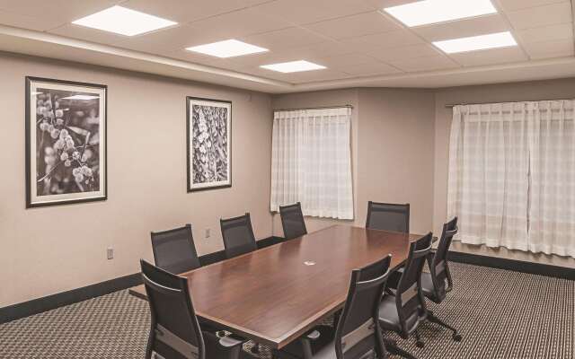 La Quinta Inn & Suites by Wyndham Flagstaff