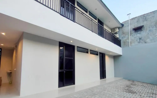 RedDoorz Syariah near Rumah Sakit Soewandhie