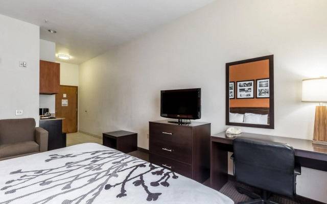 Sleep Inn & Suites Stafford - Sugarland