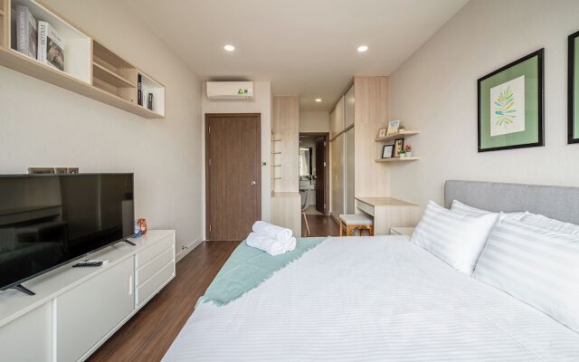 Vera Apartments - Saigon Royal Residence