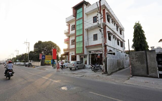 OYO 19820 Hotel Aanandan Residency