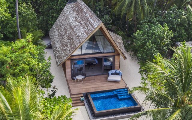 The St. Regis Maldives Vommuli Resort