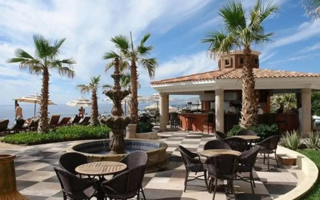 Paradise Family Suite at Cabo San Lucas
