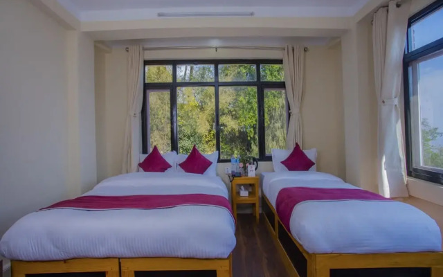 OYO 295 Asha Lodges
