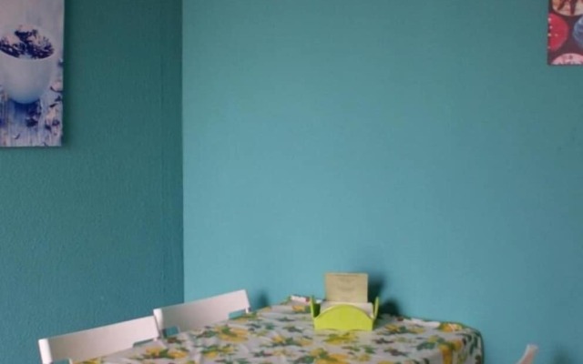 Stanza ad ore Acireale