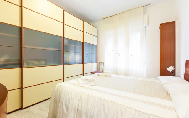 Gambara Bright Flat