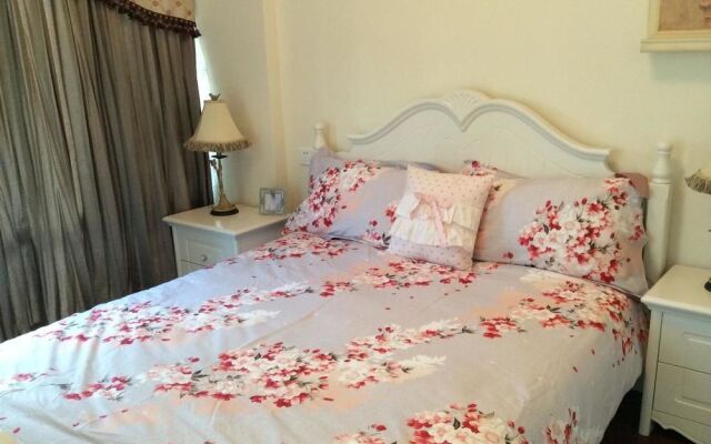 Zhuhai Yujiahui Theme Apartment
