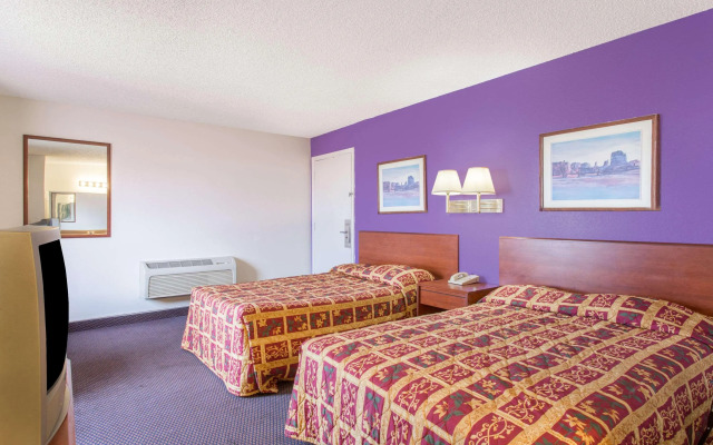 Knights Inn Fairground