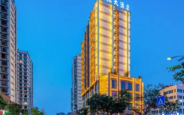 Mengzi Hongxiang Hotel