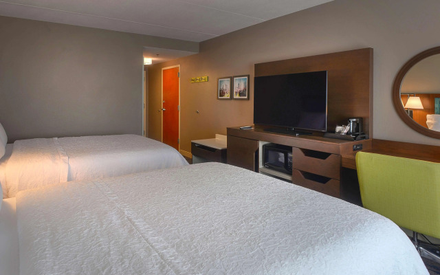 Hampton Inn & Suites ATL-Six Flags