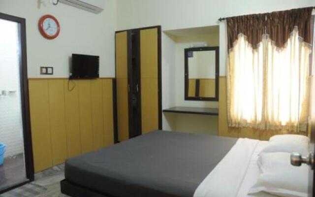 1 BR Guest house in Thanjavur (97A8), by GuestHouser