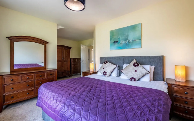 Foley's Guesthouse & Self Catering Holiday Homes
