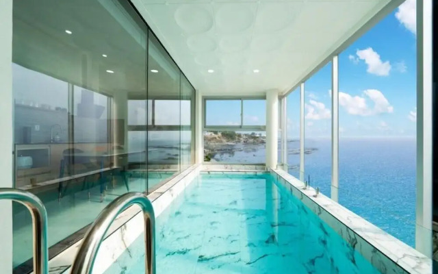 ON Pool Villa