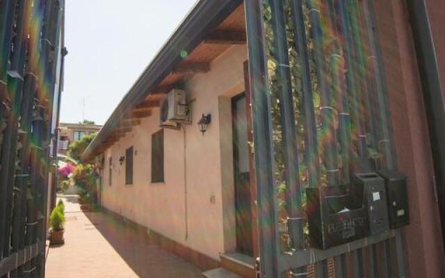 Red Orange Catania Ognina