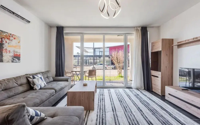 Coastal Haven Talea in Tale