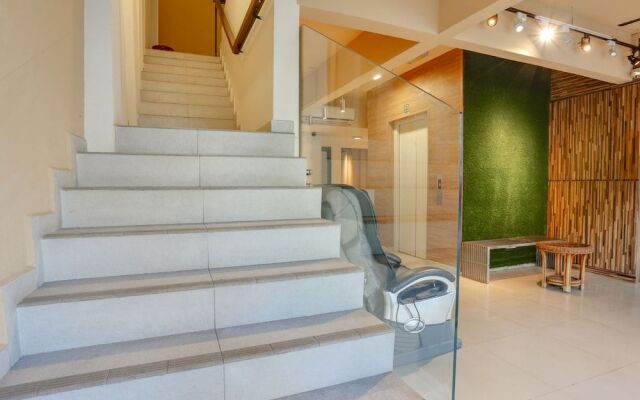 Oyo 89397 Winnieys Boutique Hotel