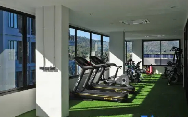Lovely Studio Japanese Loft 10min to NaiHarn Beach