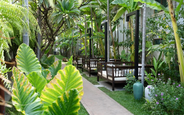 Salasara Hotel
