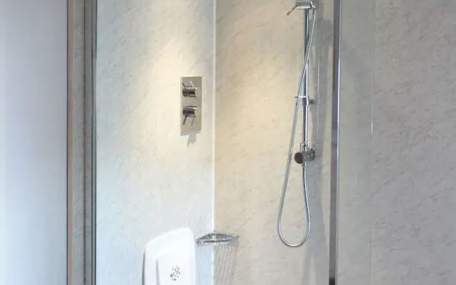 Stoop Farm Bed & Breakfast