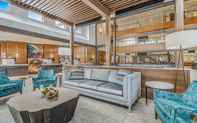 Embassy Suites by Hilton Detroit Metro Airport
