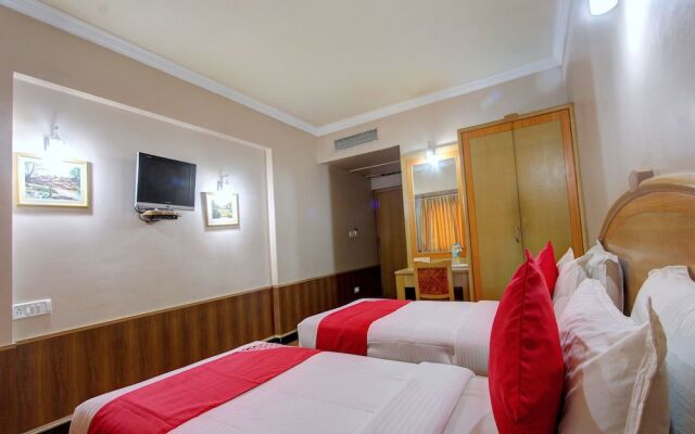 OYO 15781 Shree Adiga Residency