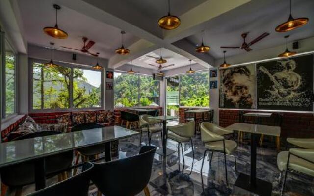 Sahastradhara RiverResort