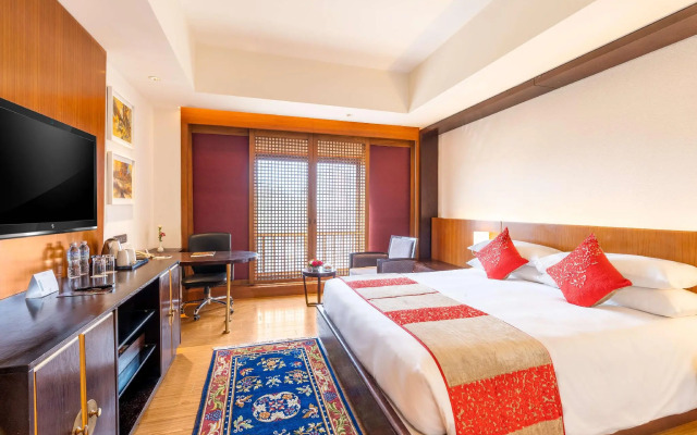 The Soaltee Kathmandu, Autograph Collection