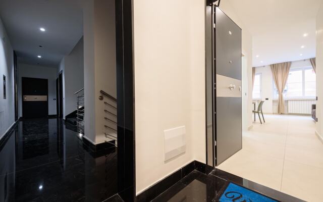 Via Niccolo Tommaseo 4 - Appartamento 1