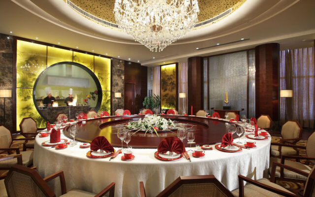 Crowne Plaza Yantai Seaview by IHG