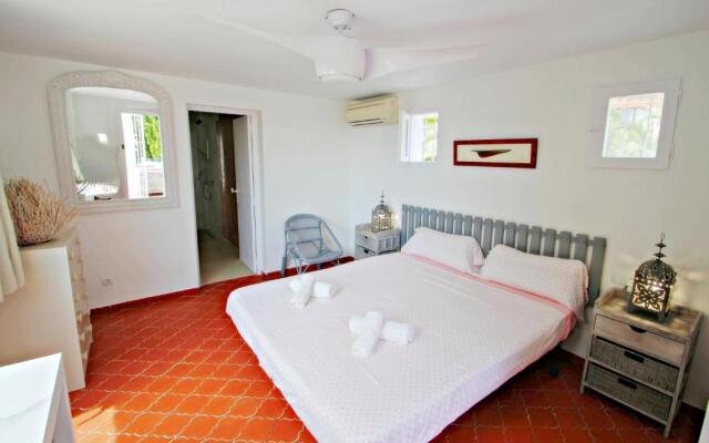 Los Terribles - sea view villa with private pool in Benissa