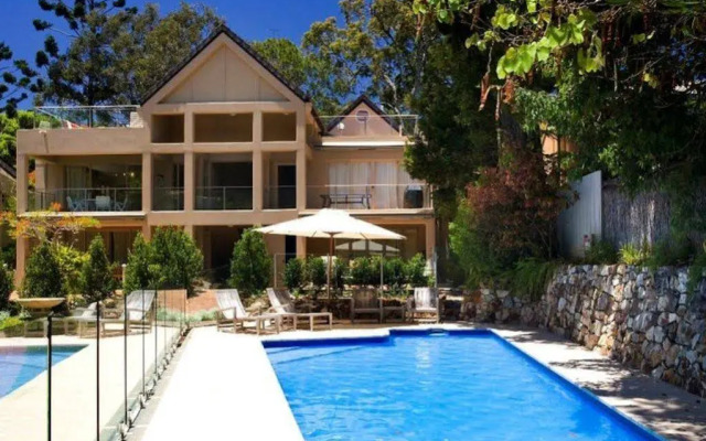 Alderly Terrace