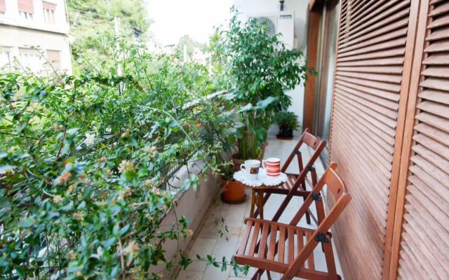 Stephany Apartment