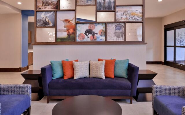 Hampton Inn & Suites Legacy Park-Frisco