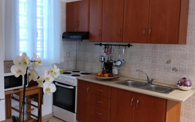 Comfy Alykes Apartment, Volos