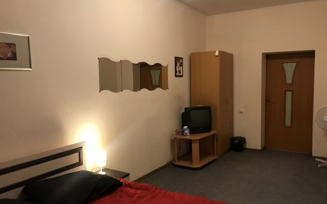 Guest House on Marata