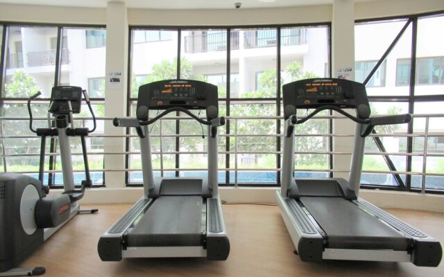 Regal 1BR Apartment With Tranquil Settings in Jvc!