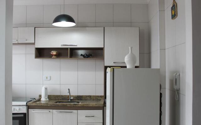 M023- Aconchegante Apto c/ Churrasqueira Vista Mar