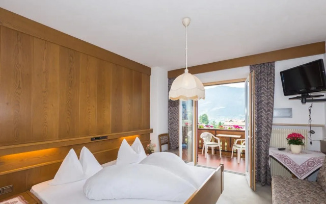 Guesthouse Pension Grafenstein