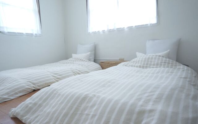 Tiny guest house mametora