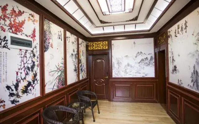 Qinyong Scenic Area Inn