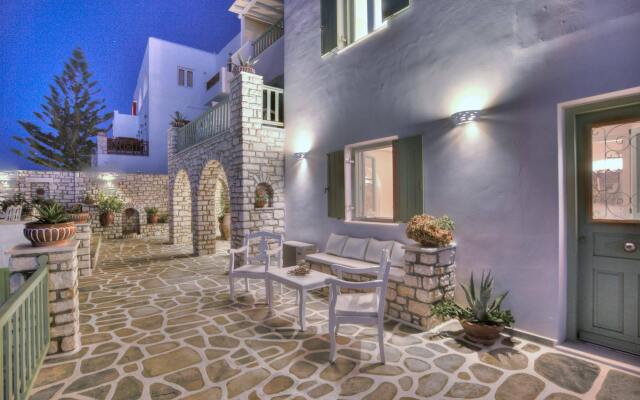 Villa Isabella Studios & Suites