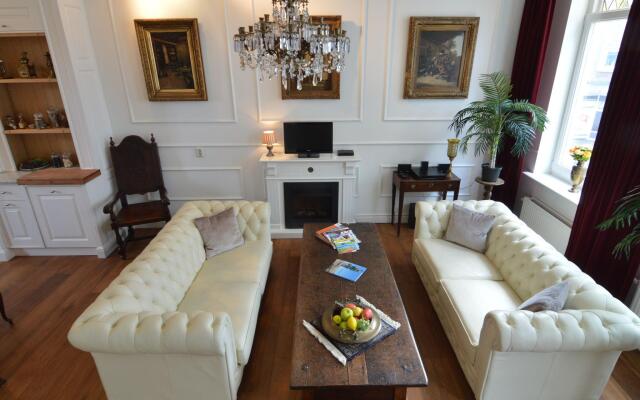 Beautifully Restored House For Up To 8 Personen.