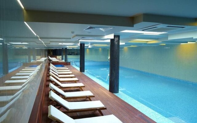 Emirates Apart Residence