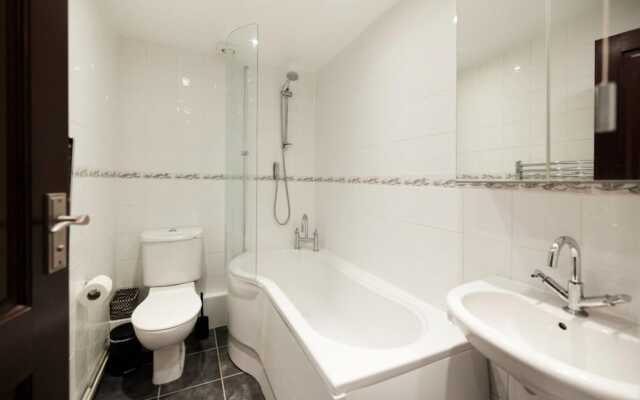 The London Wonder - Adorable 2bdr Flat With Patio