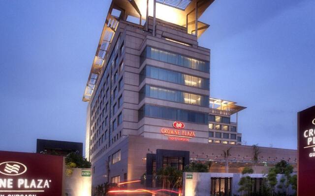 Crowne Plaza Hotel Gurgaon, an IHG Hotel