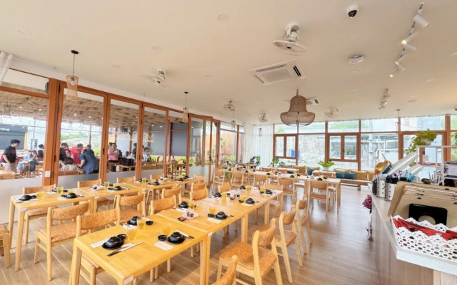 Melaka Ho Tram - Beachside Bungalows