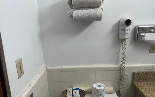 Oregon Trail Motel By Townhouse Ontario Or