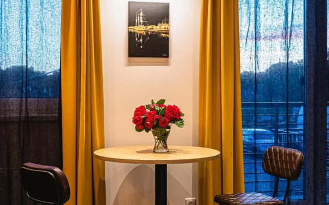 No.1 Apartment Link-To-Happiness
