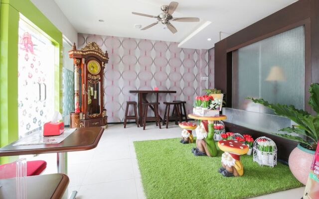 Airy Syariah Blimbing De Panorama Square Kavling C2 Malang