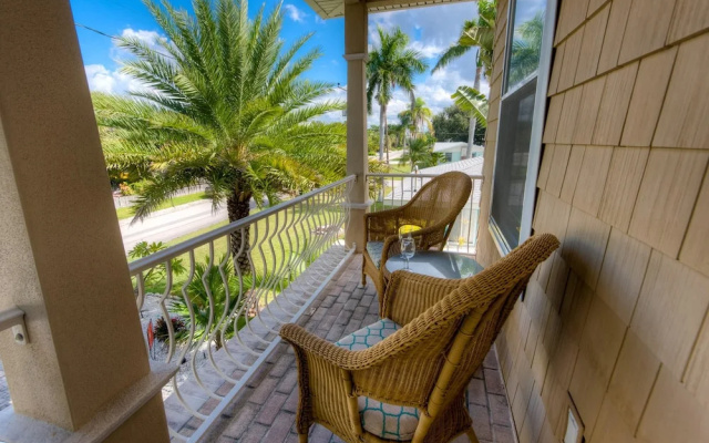 Once Upon A Tide Apartment 4